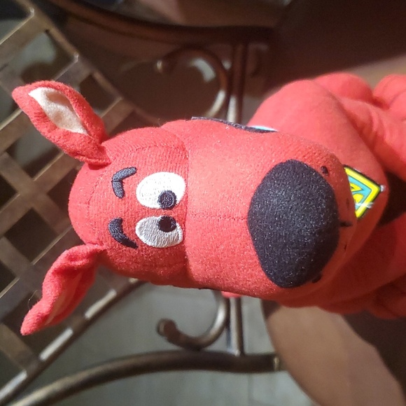 Scooby-Doo Red Dog Plush 2012 Sugar Loaf 13" Tall Holiday Christmas Stuff Animal - Picture 2 of 6